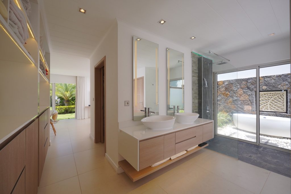 Spacieuse Villa 301 m2 avec  4 chb + 1 bureau à Grand Baie