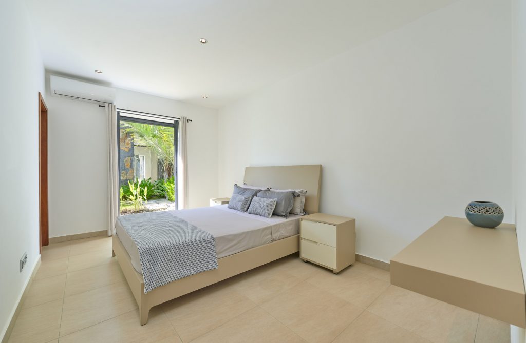 Spacieuse Villa 4 Chb de 369 m2 à Pereybère