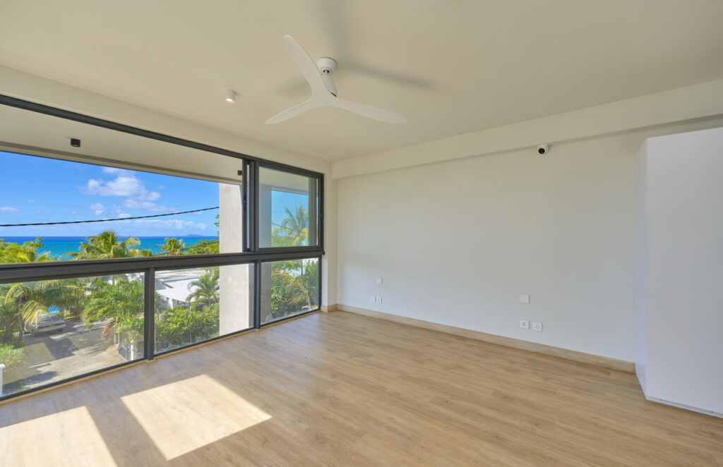 Duplex de 258m2 de 4 chb + 1 bureau à Mont Choisy