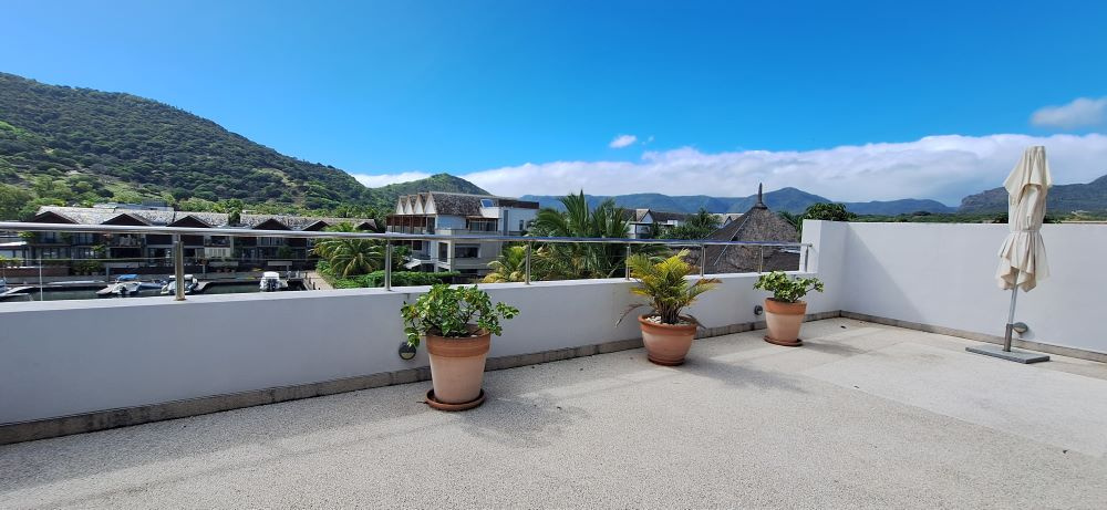 Luxueuse villa avec place de bateau