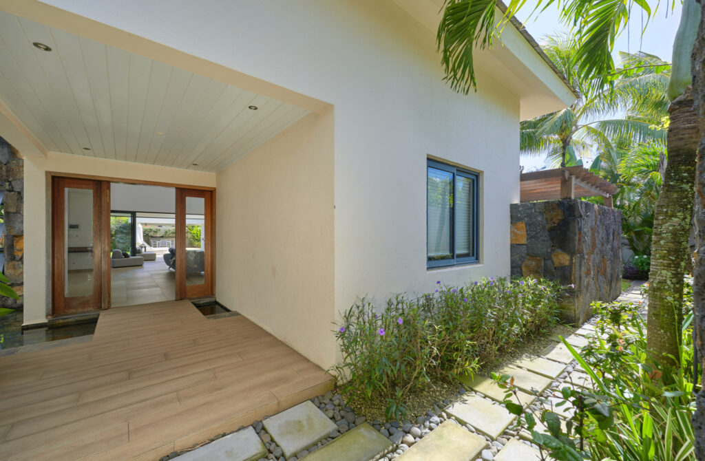 Spacieuse Villa 4 Chb de 369 m2 à Pereybère