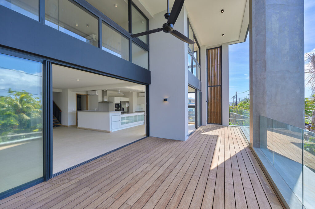 Duplex de 258m2 de 4 chb + 1 bureau à Mont Choisy