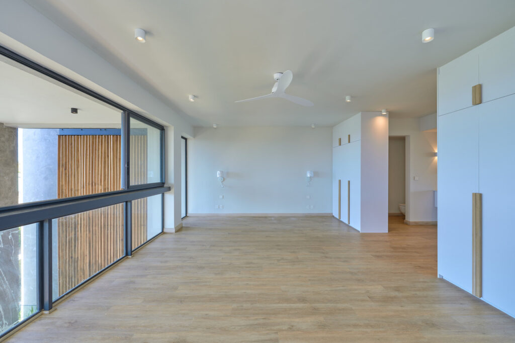 Duplex de 258m2 de 4 chb + 1 bureau à Mont Choisy